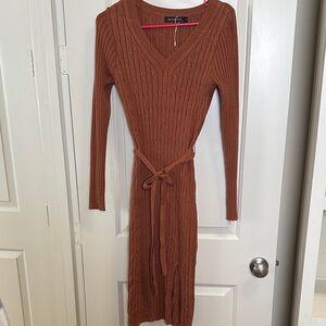 Chic Long Sleeve Knit Dress in Brown